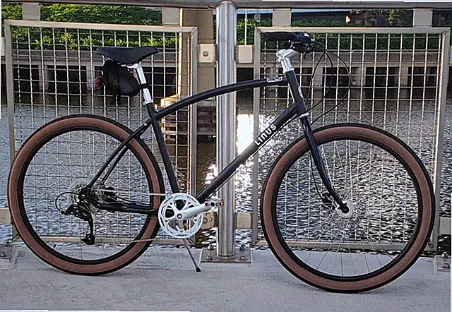 LINUS Bicycles of Venice Beach CA, Rover 9 Hybrid Bike - Size Large / flat black